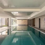 2 Mit Pool 公寓 *